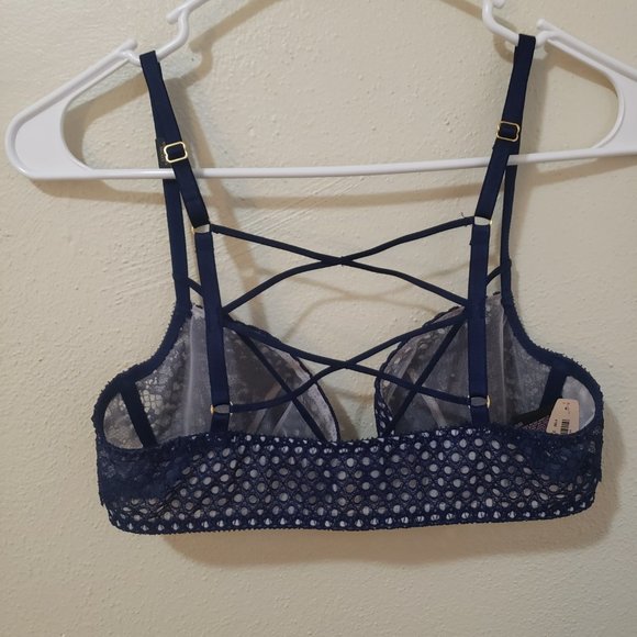 NWT Victoria's Secret Dream Angels Unlined Demi 34C - Navy - Picture 4 of 6